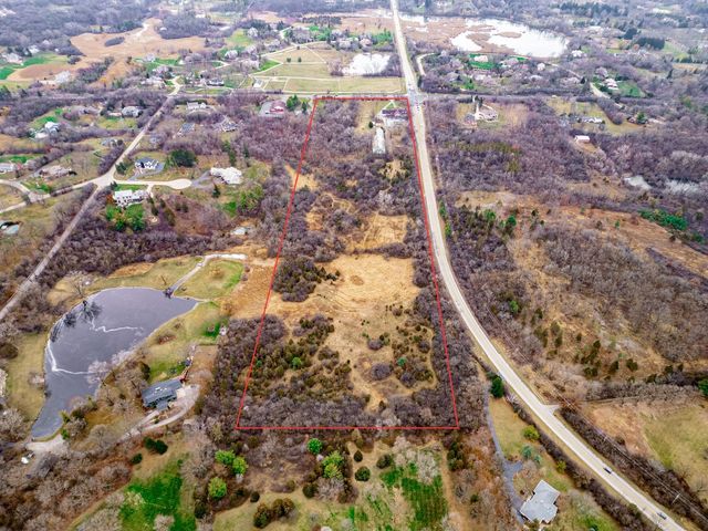 25718 RT 22 Road, Barrington, IL 60010