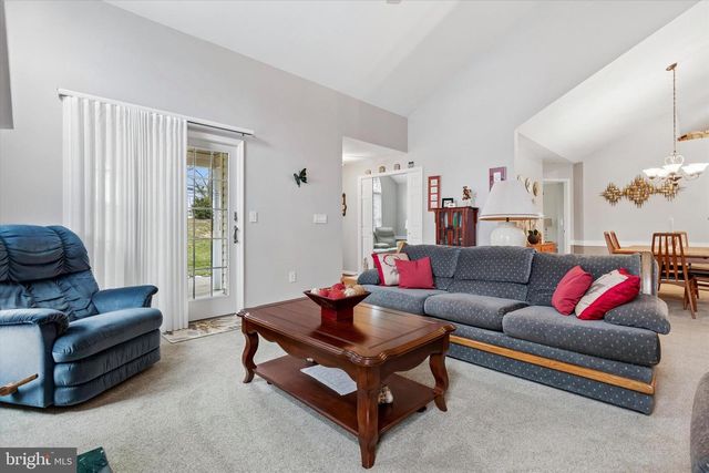 171 MAIDENHEAD CT, Souderton, PA 18964