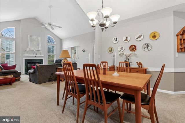 171 MAIDENHEAD CT, Souderton, PA 18964