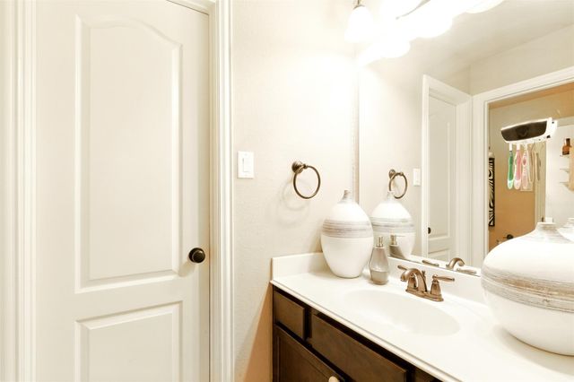 5303 Handbrook Drive, Houston, TX 77069