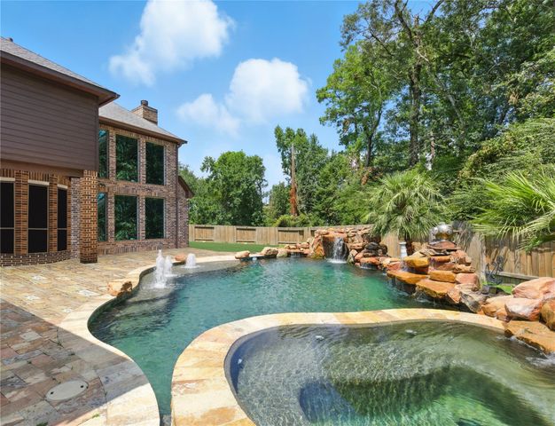 5303 Handbrook Drive, Houston, TX 77069