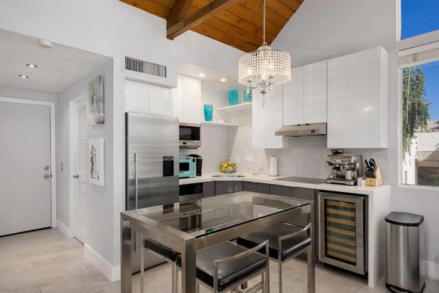 46750 Mountain Cove Drive 24, Indian Wells, CA 92210