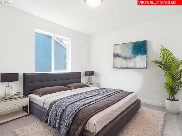 2031 Ne CURRIN CREEK Dr, Estacada, OR 97023