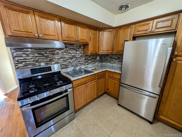 732 Saint Ouen Street, Bronx, NY 10470