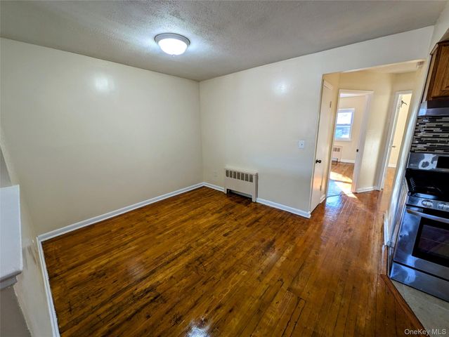 732 Saint Ouen Street, Bronx, NY 10470