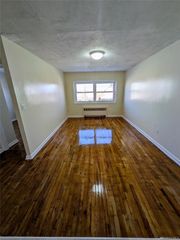 732 Saint Ouen Street, Bronx, NY 10470