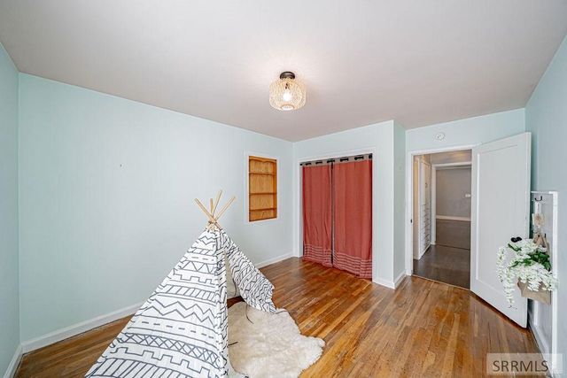 160 E 24th Street, Idaho Falls, ID 83404