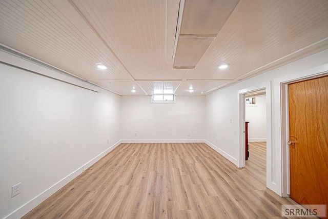 160 E 24th Street, Idaho Falls, ID 83404