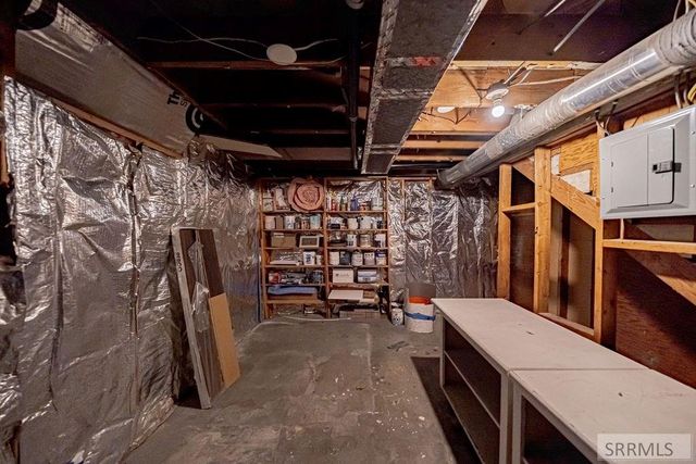 160 E 24th Street, Idaho Falls, ID 83404