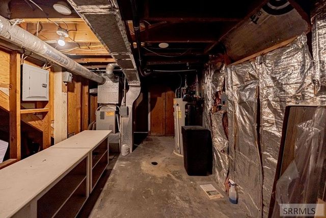 160 E 24th Street, Idaho Falls, ID 83404