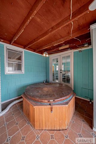 160 E 24th Street, Idaho Falls, ID 83404