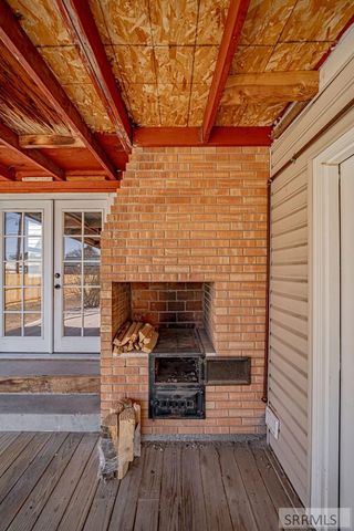 160 E 24th Street, Idaho Falls, ID 83404