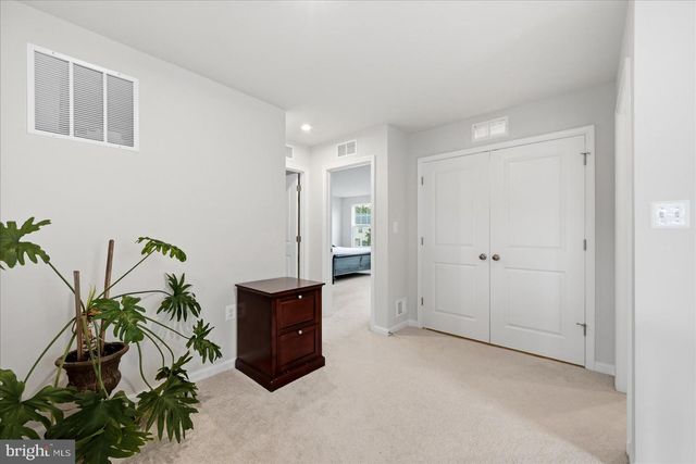 359 NATIONAL ST, Ranson, WV 25438