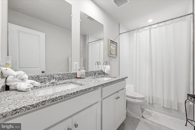 359 NATIONAL ST, Ranson, WV 25438