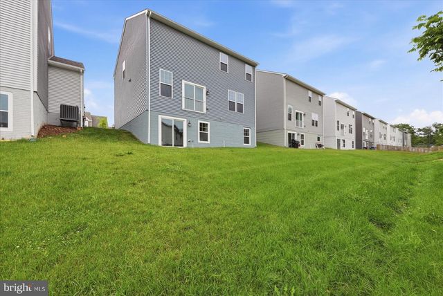 359 NATIONAL ST, Ranson, WV 25438