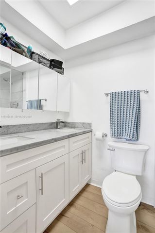 934 SE 9th Ave 17, Pompano Beach, FL 33060