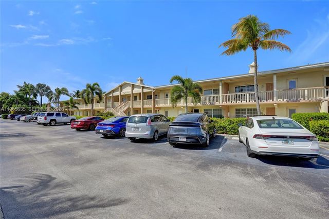 934 SE 9th Ave 17, Pompano Beach, FL 33060