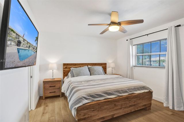 934 SE 9th Ave 17, Pompano Beach, FL 33060