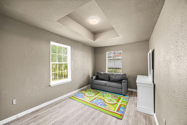 12910 Green River Drive, Houston, TX 77044