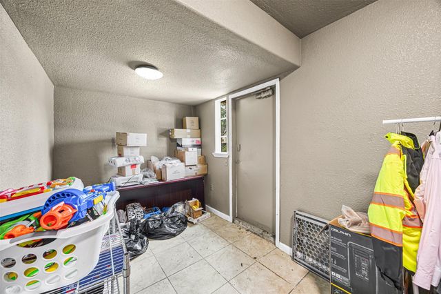 12910 Green River Drive, Houston, TX 77044