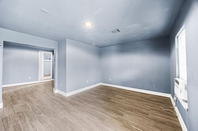 12910 Green River Drive, Houston, TX 77044