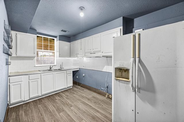 12910 Green River Drive, Houston, TX 77044