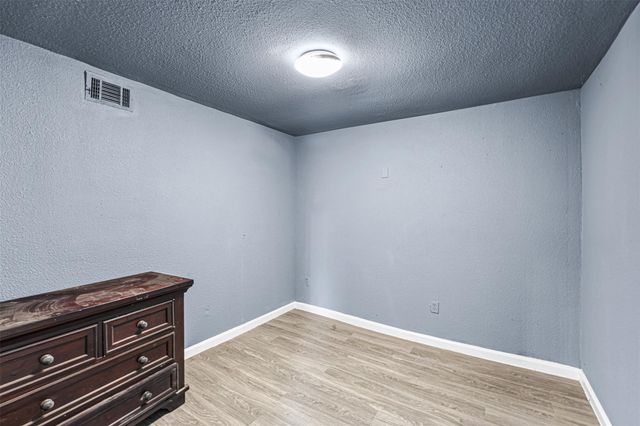 12910 Green River Drive, Houston, TX 77044