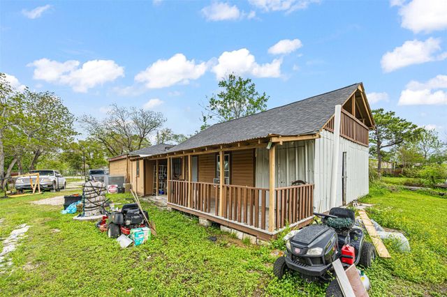 12910 Green River Drive, Houston, TX 77044