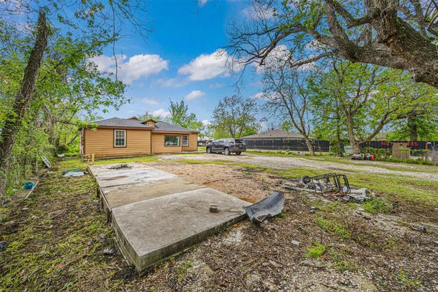 12910 Green River Drive, Houston, TX 77044