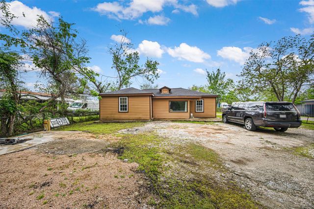 12910 Green River Drive, Houston, TX 77044