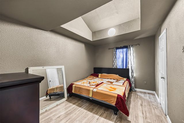 12910 Green River Drive, Houston, TX 77044