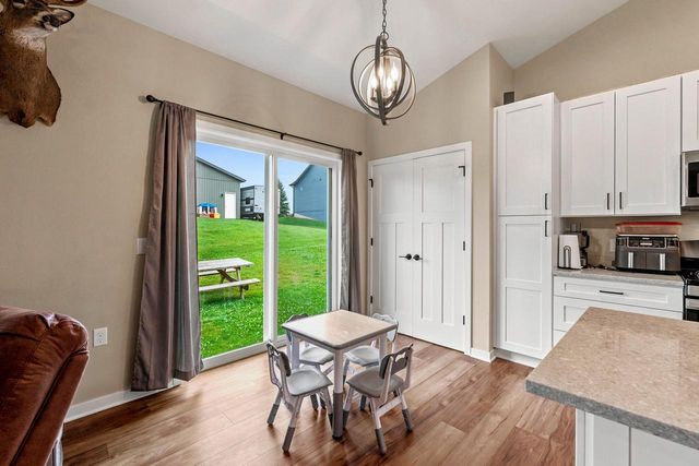 1074 Crystal LANE, Mayville, WI 53050
