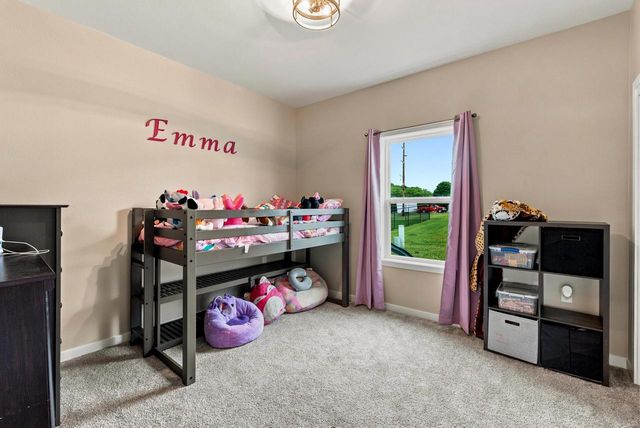 1074 Crystal LANE, Mayville, WI 53050
