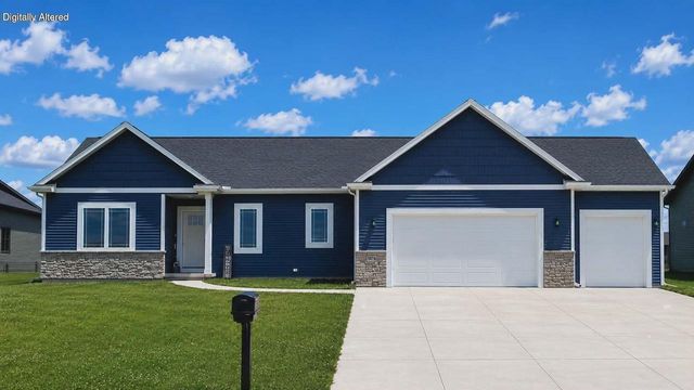 1074 Crystal LANE, Mayville, WI 53050