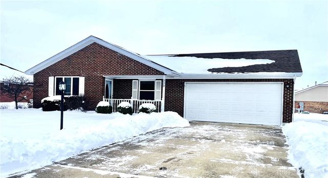939 Calmer Ernst Boulevard, Brookville, OH 45309