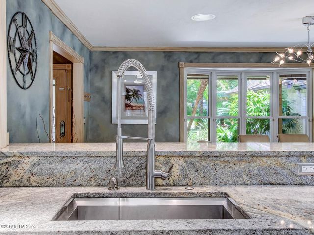 88 OAKWOOD Road, Jacksonville Beach, FL 32250