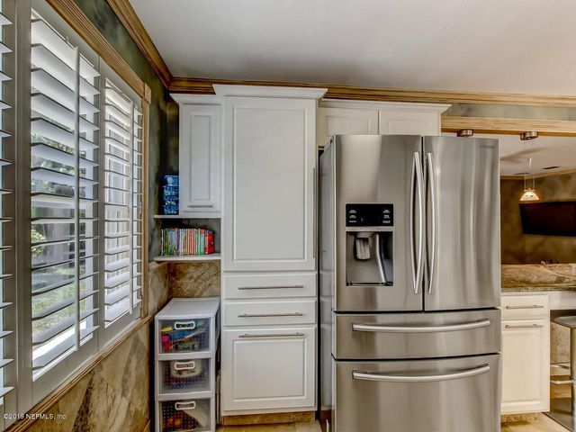 88 OAKWOOD Road, Jacksonville Beach, FL 32250