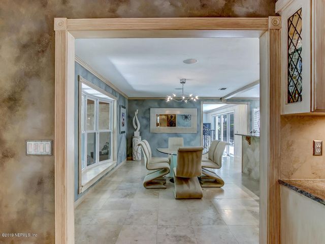 88 OAKWOOD Road, Jacksonville Beach, FL 32250