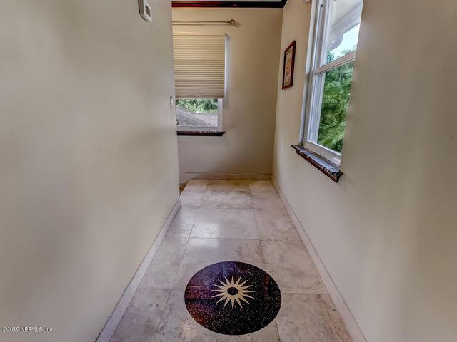 88 OAKWOOD Road, Jacksonville Beach, FL 32250