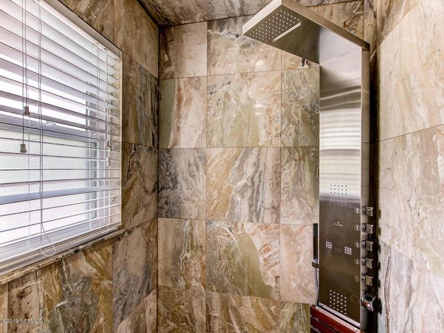 88 OAKWOOD Road, Jacksonville Beach, FL 32250