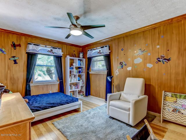 88 OAKWOOD Road, Jacksonville Beach, FL 32250