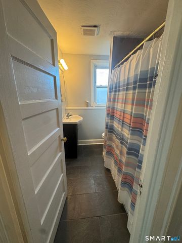 365 Remington Street, Bridgeport, CT 06610