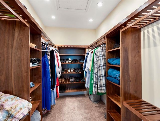 18484 Deep Passage LN, Fort Myers Beach, FL 33931