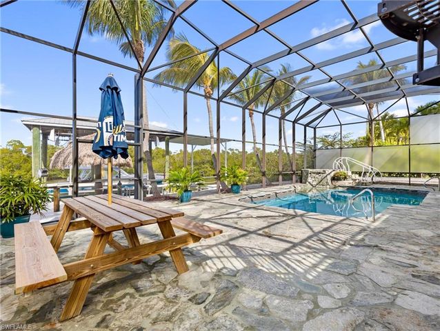 18484 Deep Passage LN, Fort Myers Beach, FL 33931