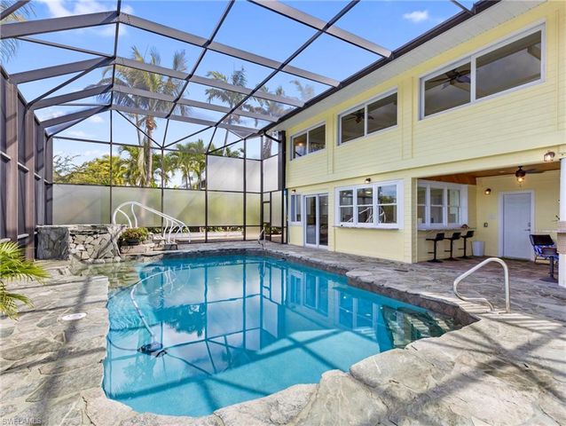 18484 Deep Passage LN, Fort Myers Beach, FL 33931
