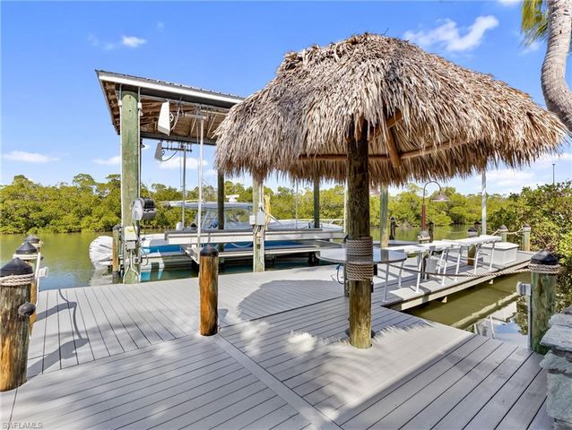 18484 Deep Passage LN, Fort Myers Beach, FL 33931