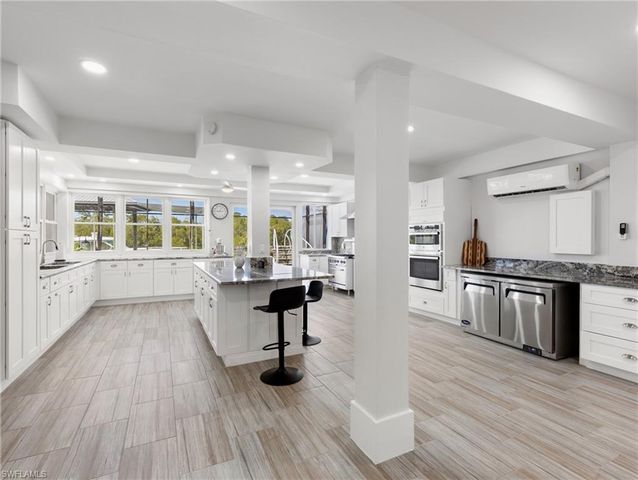 18484 Deep Passage LN, Fort Myers Beach, FL 33931