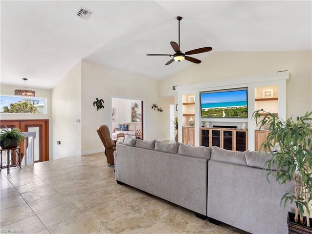 18484 Deep Passage LN, Fort Myers Beach, FL 33931