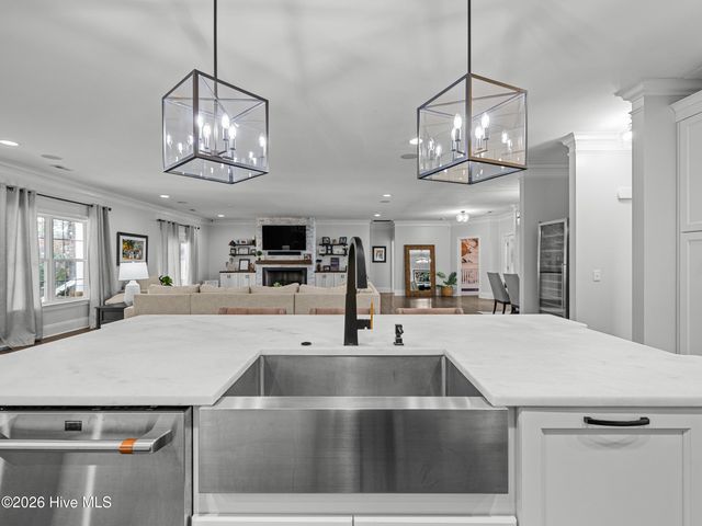 201 Saint Charles Lane, Jacksonville, NC 28546