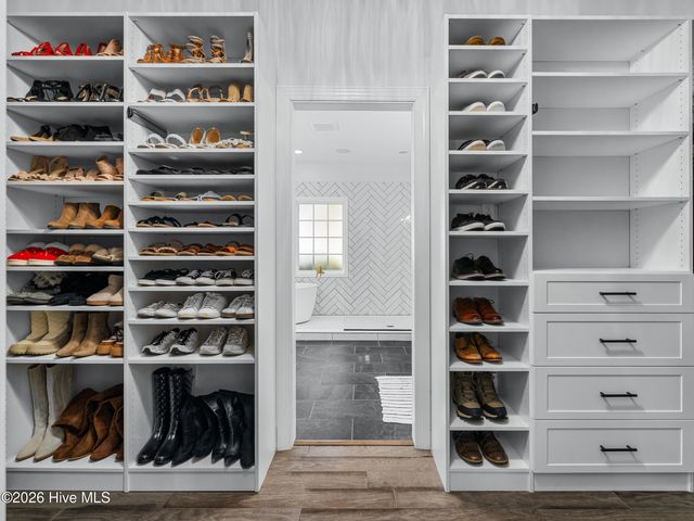 201 Saint Charles Lane, Jacksonville, NC 28546